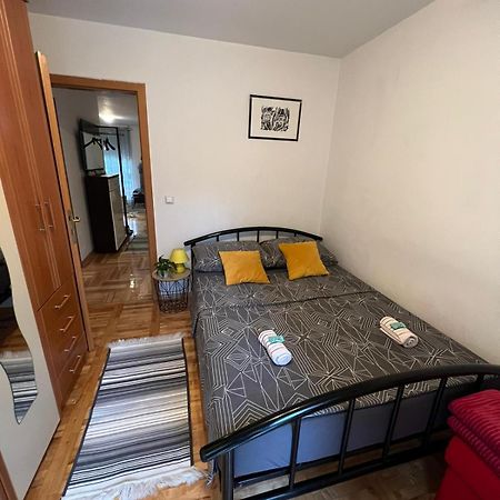 זאגרב Apartman West - Private Parking Place מראה חיצוני תמונה