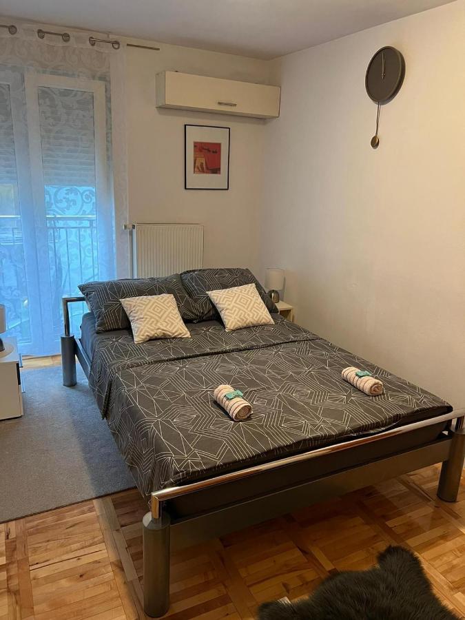 זאגרב Apartman West - Private Parking Place מראה חיצוני תמונה
